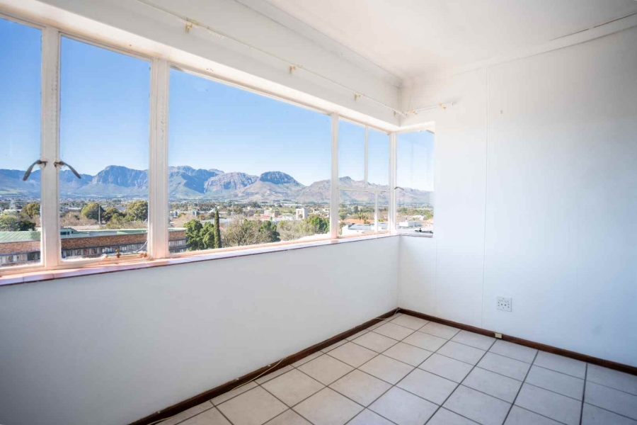2 Bedroom Property for Sale in Buitenverwagting Western Cape